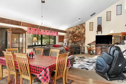 910 Reeves Creek Road, Selma, OR 97538 - Photo 12