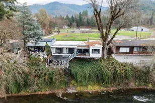 2400 Rogue River Hwy, Gold Hill, OR 97525 - Photo 40