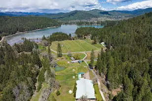 910 Reeves Creek Rd, Selma, OR 97538 - Photo 1