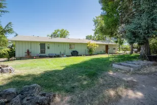 450 Grand Ave, Central Point, OR 97502 - Photo 6