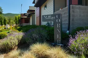 61 S Mountain Ave, Ashland, OR 97520 - Photo 28