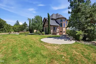 15202 Richards Way, Eagle Point, OR 97524 - Photo 14
