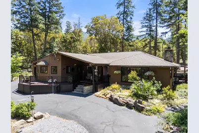6589 Whispering Pines Lane, Jacksonville, OR 97530 - Photo 4