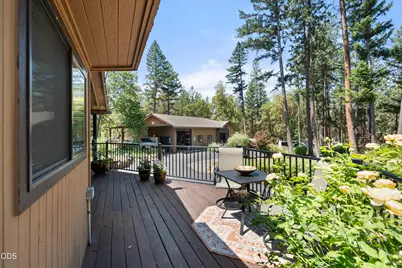 6589 Whispering Pines Lane, Jacksonville, OR 97530 - Photo 12