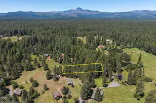 26104 SW Pine Dr, Camp Sherman, OR 97730 - Photo 32