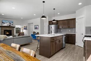 20571 Rolen Ave, Bend, OR 97702 - Photo 14