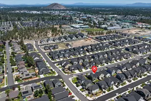 20571 Rolen Ave, Bend, OR 97702 - Photo 40