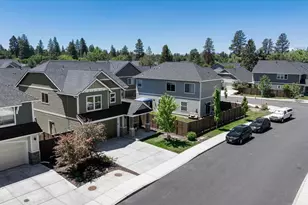 20571 Rolen Ave, Bend, OR 97702 - Photo 38