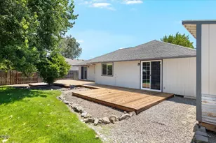 1156 Ginger Way, Medford, OR 97501 - Photo 20