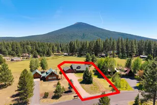 13751 SW Meadow View Dr, Camp Sherman, OR 97730 - Photo 4