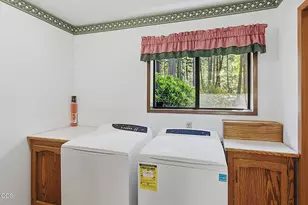 484 Round Prairie Rd, Wilderville, OR 97543 - Photo 26