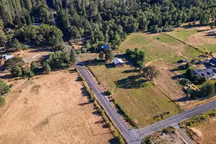 19560 Williams Hwy, Williams, OR 97544 - Photo 50