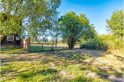 19560 Williams Highway, Williams, OR 97544 - Photo 32