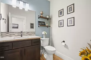 63337 Stonewood Dr, Bend, OR 97701 - Photo 24