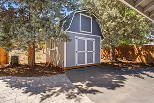 63337 Stonewood Dr, Bend, OR 97701 - Photo 42