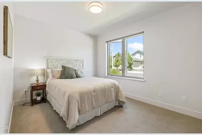 63177 Iner Loop, Bend, OR 97701 - Photo 20