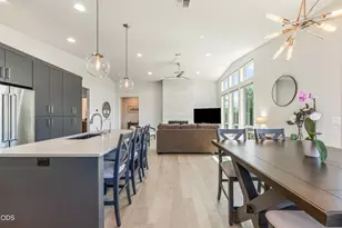 63177 Iner Loop, Bend, OR 97701 - Photo 12