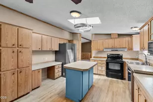 5810 NW Odin Falls Way, Redmond, OR 97756 - Photo 6