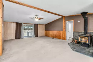 5810 NW Odin Falls Way, Redmond, OR 97756 - Photo 4