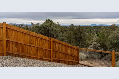 3375 NW Canyon Drive, Redmond, OR 97756 - Photo 46