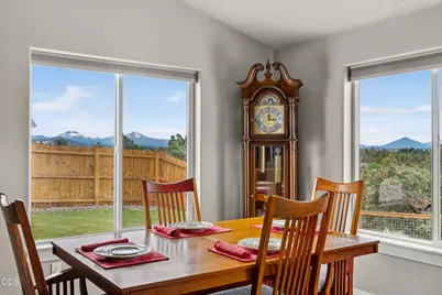 3375 NW Canyon Drive, Redmond, OR 97756 - Photo 16