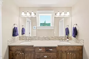 1305 Northwest Criterion Lane, Bend, OR 97703 - Photo 22