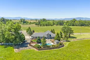 163 Hidden Valley Dr, Eagle Point, OR 97524 - Photo 4