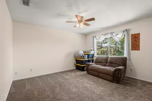 1031 Kristen Dr, Medford, OR 97504 - Photo 26