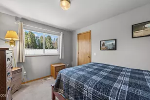 854 SW 23rd Ct, Redmond, OR 97756 - Photo 22