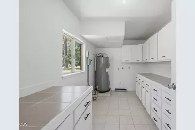 925 Meadow View Drive, Williams, OR 97544 - Photo 14