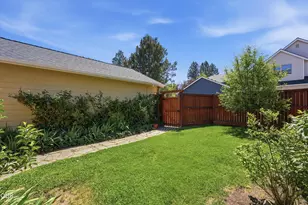 274 NW Outlook Vista Dr, Bend, OR 97703 - Photo 36