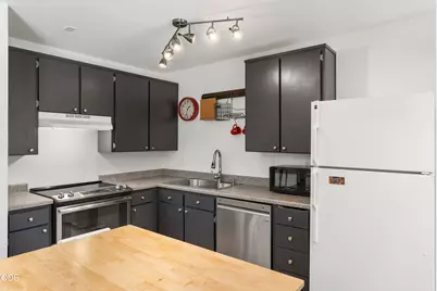 1630 SE Tempest Drive #UNIT 10, Bend, OR 97702 - Photo 14