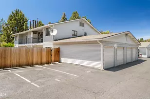 1630 SE Tempest Dr, Bend, OR 97702 - Photo 4