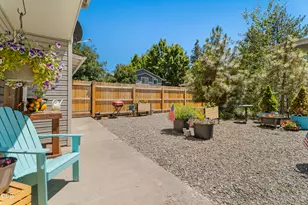 1630 SE Tempest Dr, Bend, OR 97702 - Photo 30