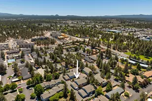 1630 SE Tempest Dr, Bend, OR 97702 - Photo 38