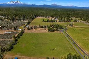 67480 Cloverdale Rd, Bend, OR 97703 - Photo 52