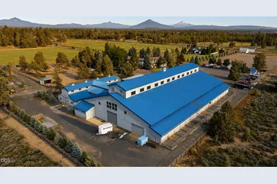 67480 Cloverdale Road, Bend, OR 97703 - Photo 30