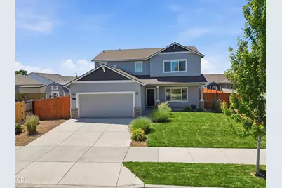 241 NW Monte Vista Avenue, Madras, OR 97741 - Photo 2