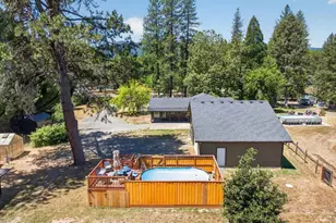 8027 E Evans Creek Rd, Rogue River, OR 97537 - Photo 46