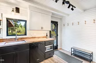 61579 Boulder Rd, Bend, OR 97703 - Photo 14