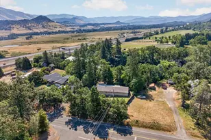 624 Crowson Rd, Ashland, OR 97520 - Photo 40