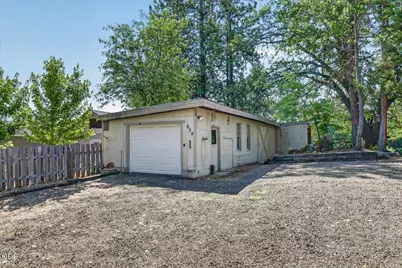 624 Crowson Road, Ashland, OR 97520 - Photo 4