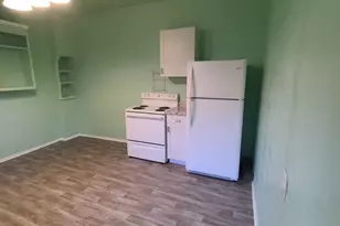 108 N Columbus Ave, Medford, OR 97501 - Photo 6