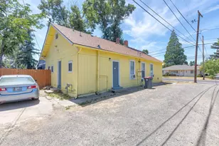 108 N Columbus Ave, Medford, OR 97501 - Photo 20