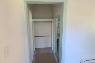 108 N Columbus Ave, Medford, OR 97501 - Photo 8