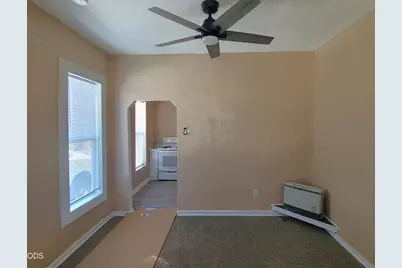 108 N Columbus Avenue, Medford, OR 97501 - Photo 12