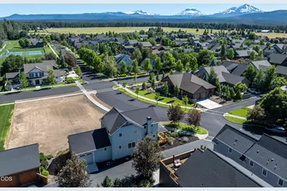 446 S Cottonwood Street, Sisters, OR 97759 - Photo 56