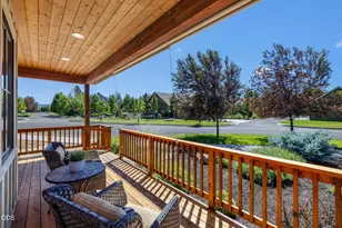 446 S Cottonwood St, Sisters, OR 97759 - Photo 1