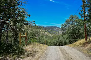 1956 Worthington Rd, Eagle Point, OR 97524 - Photo 40