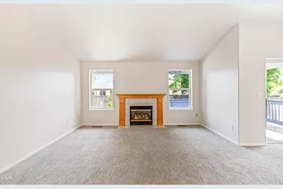 634 NW 22nd Street, Redmond, OR 97756 - Photo 6